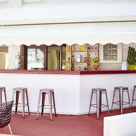 Somnia 3* Σκιάθος Πόλη