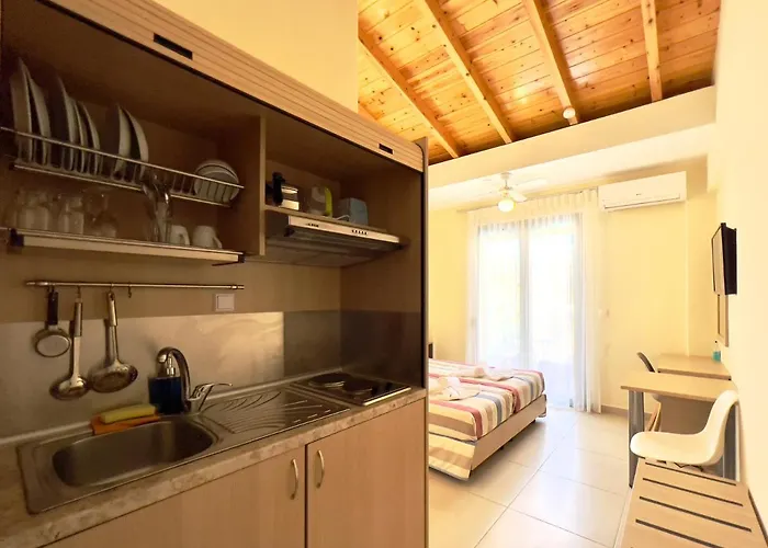 Somnia Aparthotel Skiathos Town