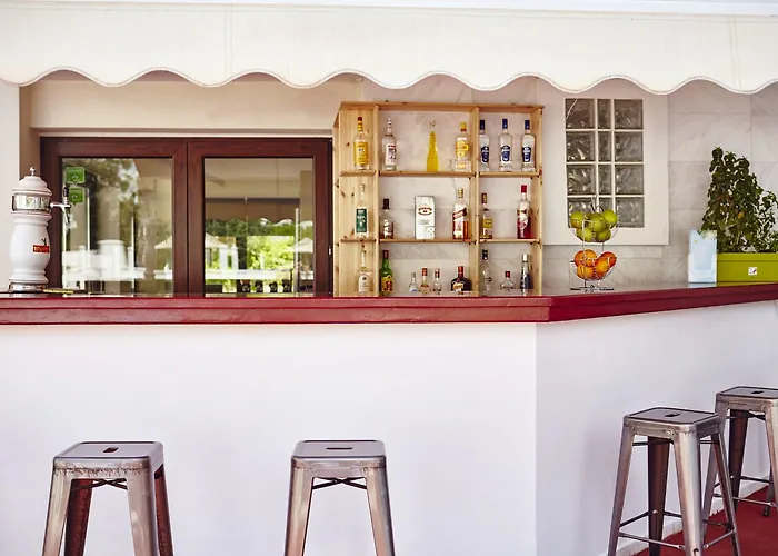 Somnia Aparthotel 3*