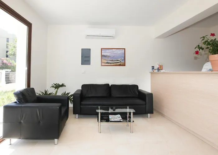 Somnia Aparthotel Skiathos Town