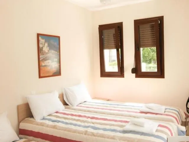 Somnia 3* Skiathos Town